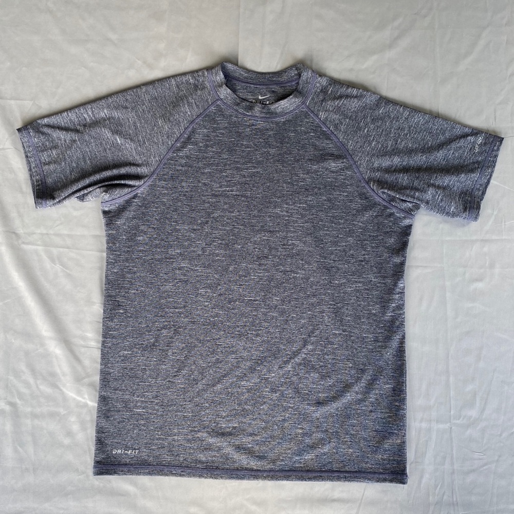 Nike DriFit Rashguard/swim tee